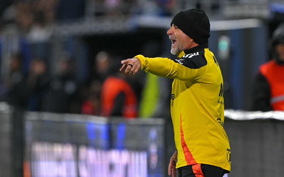 Sampaoli em Atlético x Independiente del Valle (Foto: Rodrigo Buendía / AFP)