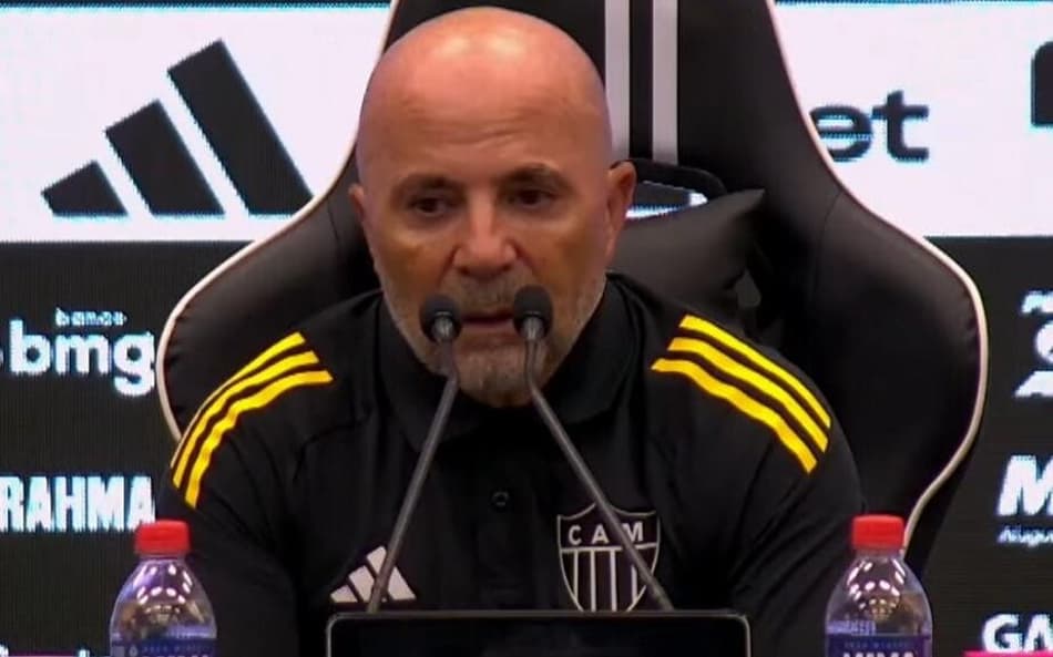 Sampaoli em coletiva pós jogo contra o Ceará (reprodução)