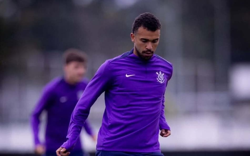 Thomas Lisboa, do Sub-20, passou a treinar com o elenco principal do Corinthians (Foto: Rodrigo Coca/Agência Corinthians)