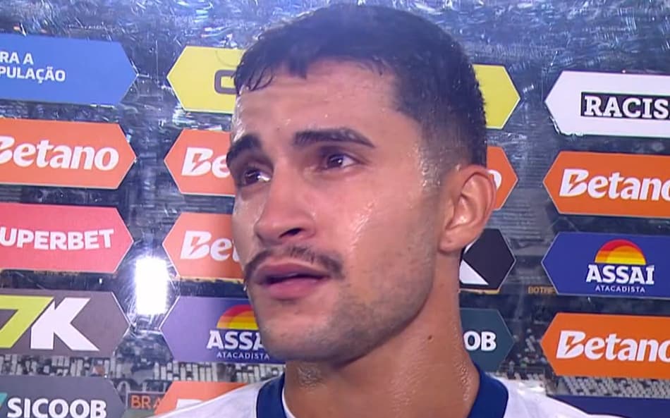 Rodrigo Nestor em entrevista depois da derrota do Bahia para o Botafogo (Foto: reprodução / Premiere)
