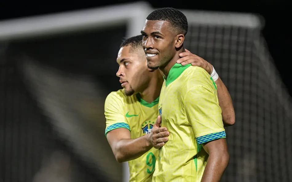 Vitor Roque e Rayan marcaram os gols da vitória do Brasil sobre o México, em amistoso (Foto: Staff Images/CBF)