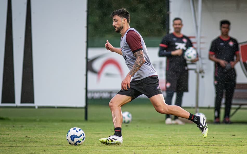 Rúben Ismael voltou a treinar pelo Vitória (Foto: Victor Ferreira / EC Vitória)