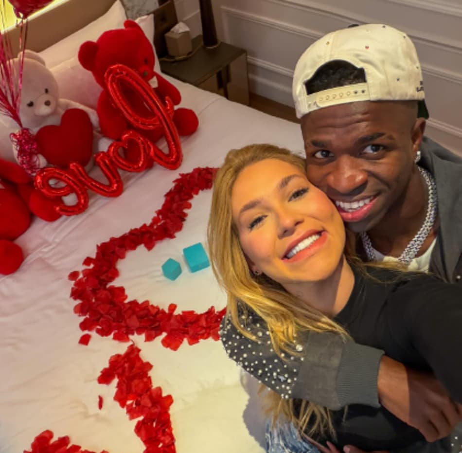 Vini Jr e Virgínia oficializam relacionamento (Foto: Reprodução)