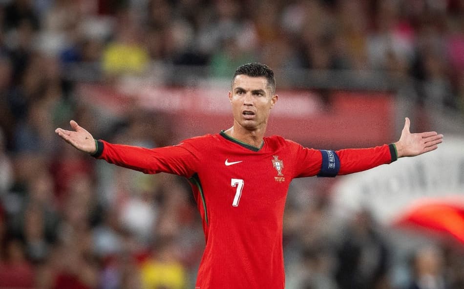 Cristiano Ronaldo em ação em Portugal x Escócia pela Liga das Nações