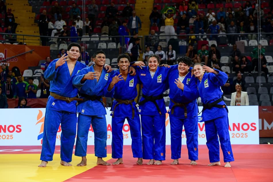 Mundial Júnior de Judô: Brasil é medalha de bronze na disputa de equipes mistas