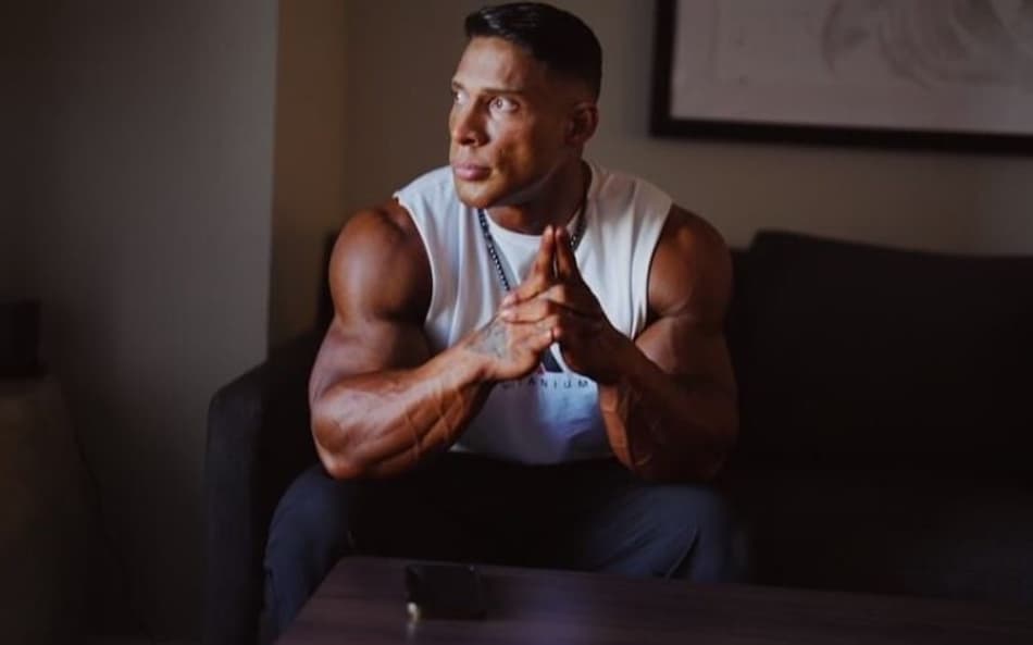 Ramon Dino se preparando para o Mr. Olympia 2025 (Foto: Reprodução/Instagram)