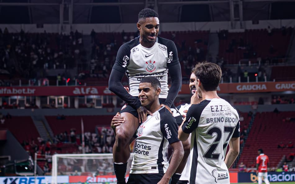Gui Negão voltou a marcar com a camisa do Corinthians