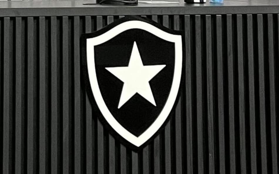 Gabriel Bahia, zagueiro do Botafogo, durante apresentação