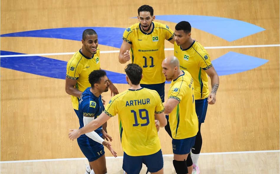 Seleção Brasileira venceu a China por 3 sets a 0 na estreia do Mundial de Vôlei masculino (Foto: Volleyball World)