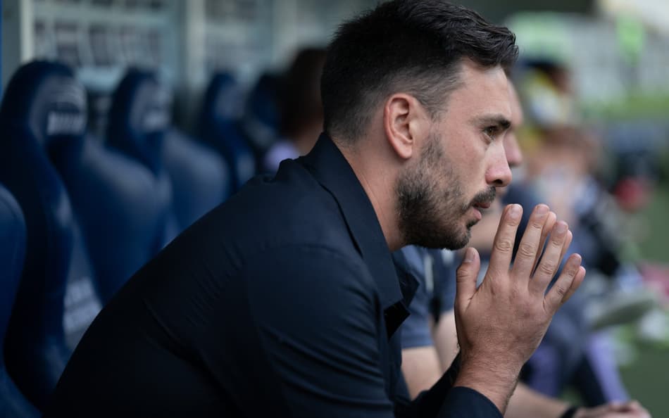 Davide Ancelotti em campo em jogo do Botafogo pelo Brasileirão (Jorge Rodrigues/AGIF)