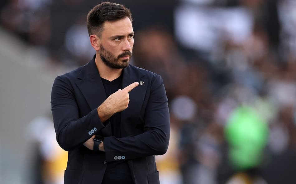 Davide Ancelotti, técnico do Botafogo