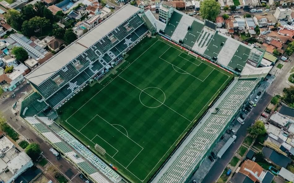 Estádio Florencio Sola, do Banfield, receberá a Libertadores Feminina (Foto: Reprodução/Banfield)