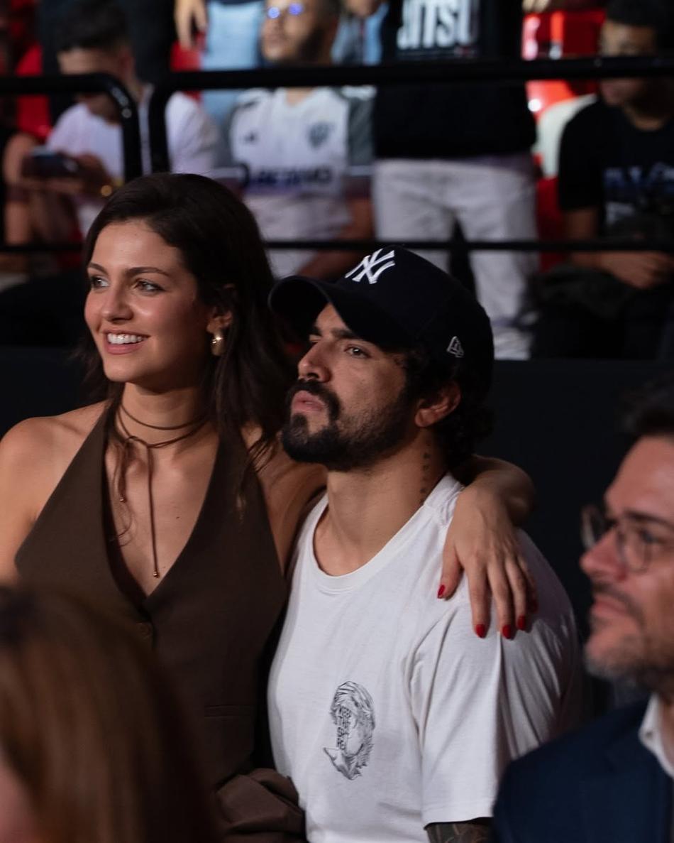 Caio Castro e Vitoria Bohn no UFC Rio (Foto: Reprodução/Instagram/UFC)