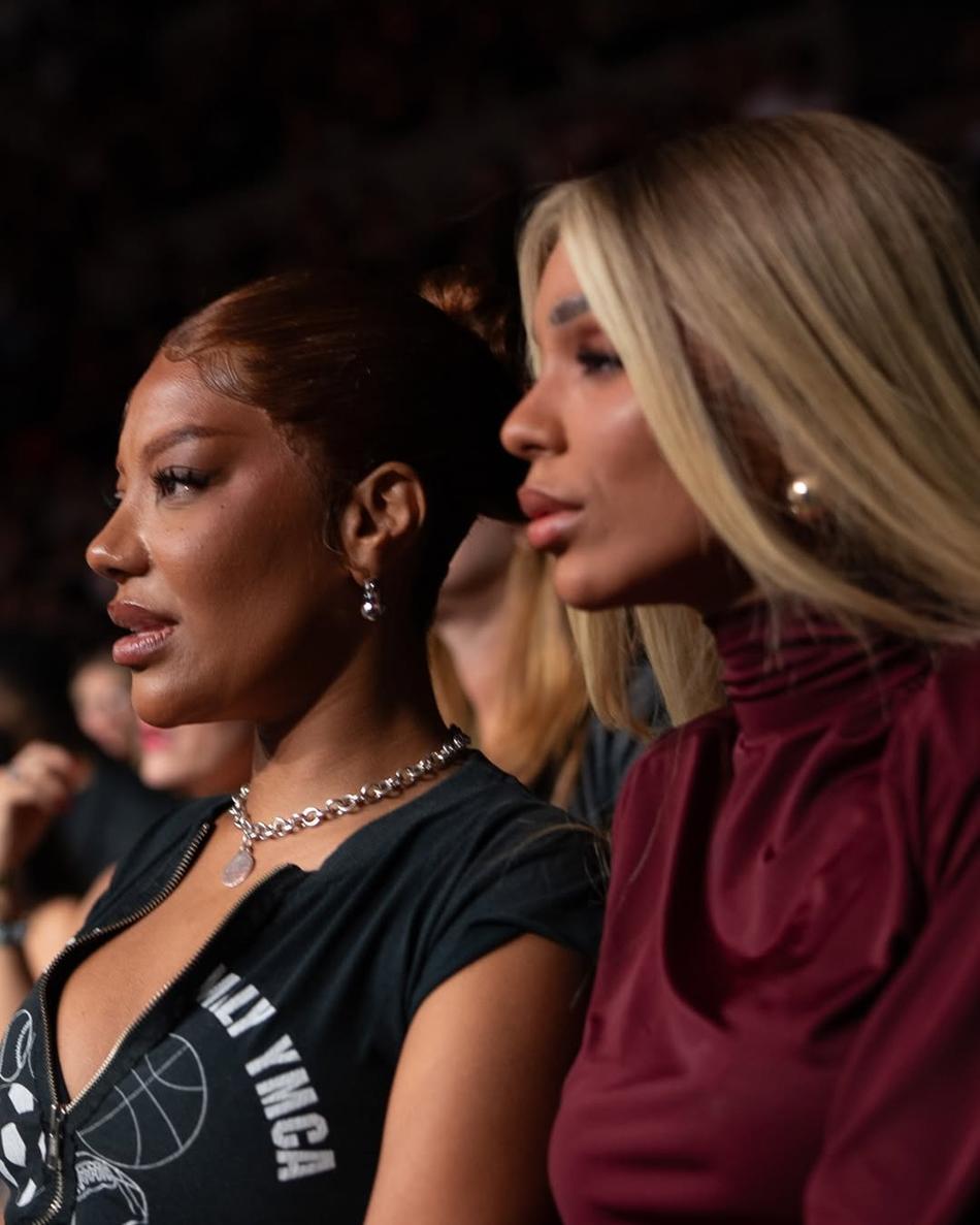 Ludmilla e Bruna Gonçalves no UFC Rio (Foto: Reprodução/Instagram/UFC)