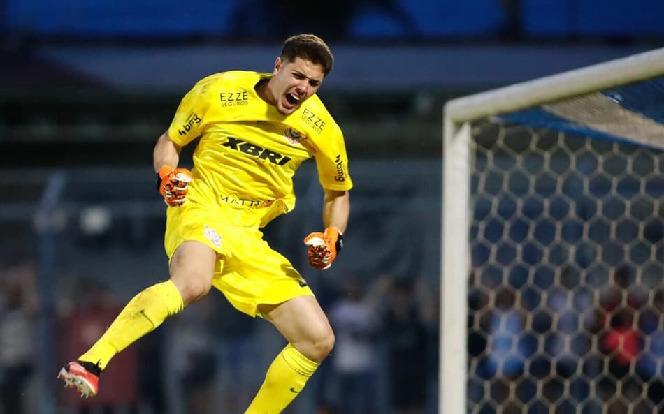 felipe-longo-1_Easy-Resize.com (1)