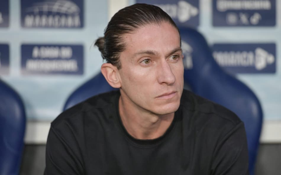 Filipe Luís em Flamengo x Vasco (Foto: Thiago Ribeiro/AGIF)
