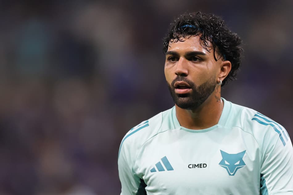 Gabigol no aquecimento para Cruzeiro x Fortaleza no Mineirão