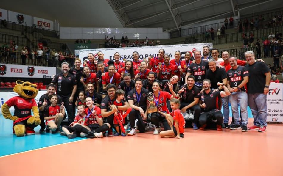 Bauru é tricampeão paulista de vôlei feminino (Foto: Felipe Wiira/Sesi-SP)
