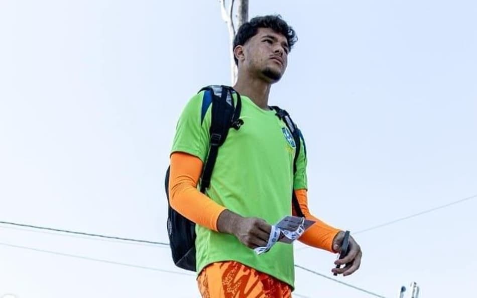 Bruno Samudio defende a Seleção Brasileira Sub-15 (Foto: Reprodução/Instagram)