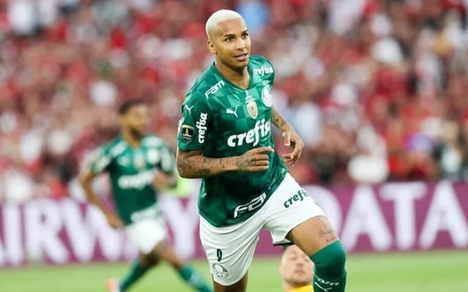 Como está a carreira de Deyverson desde a última final Palmeiras x Flamengo