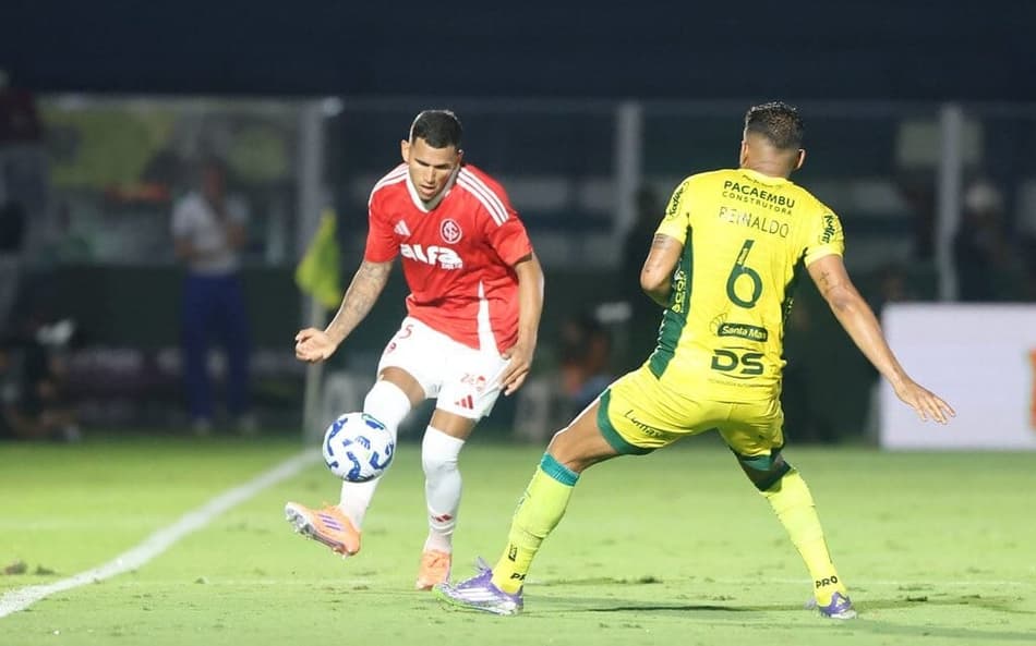 Mirassol e Internacional se enfrentam no Maião (Foto: Ricardo Duarte / Internacional)