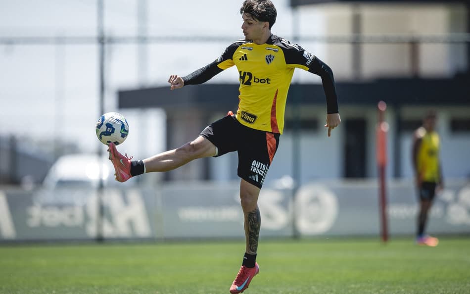 Isaac em treino
