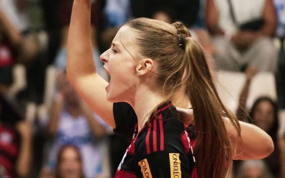 Masa Kirov em seu primeiro jogo pela Superliga (Foto: Mariana Sá/ CRF)