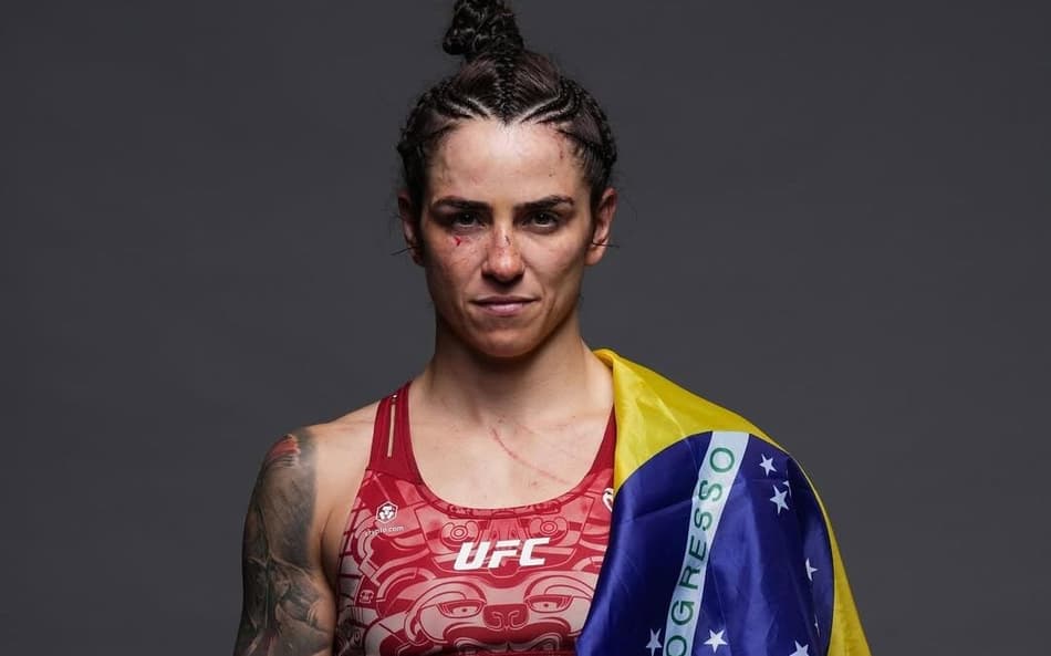 Norma Dumont após vitória no UFC (Foto: Reprodução/Instagram: @norma_dumont_mma)