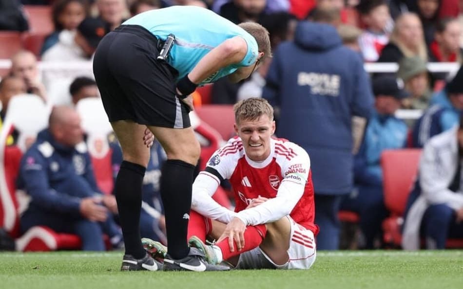 Odegaard sofreu lesão no ligamento do joelho e não tem previsão de retorno (Foto: LAPRESSE)