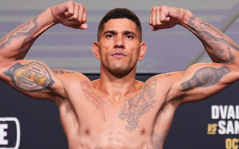 Poatan pronto para revanche no UFC 320 (Foto: Reprodução Instagram UFC)