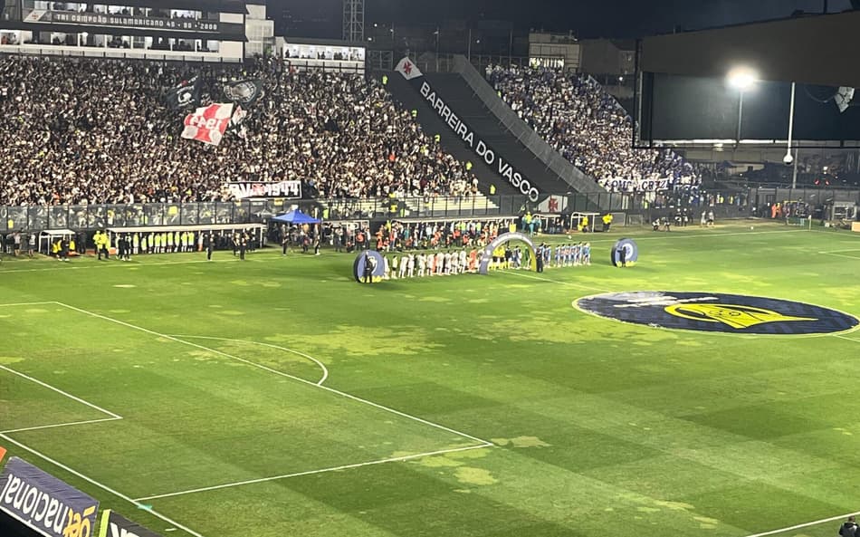 São Januário recebe Vasco x Cruzeiro (Foto: Maurício Luz / Lance)