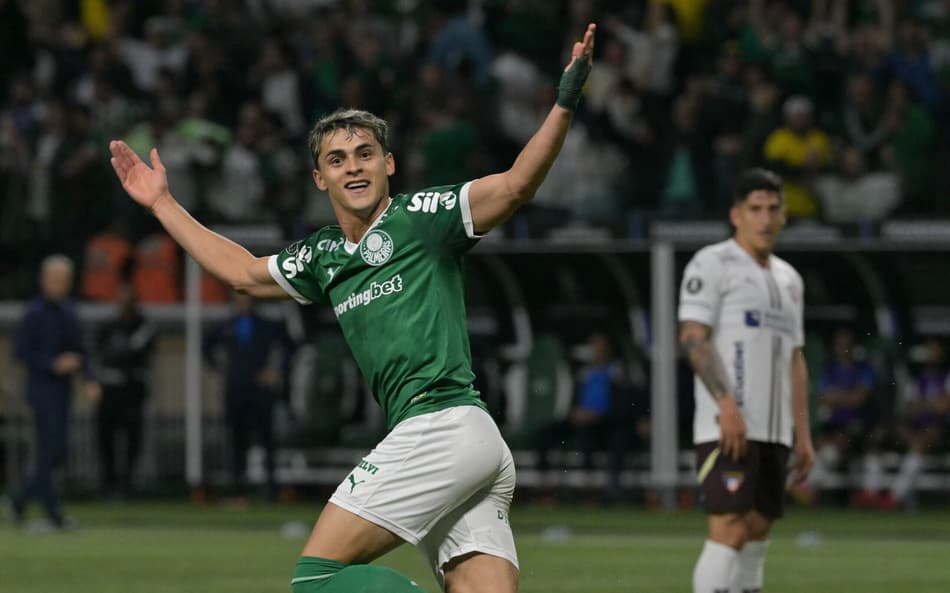 Sosa comemora seu gol em Palmeiras x LDU pela semifinal da Libertadores