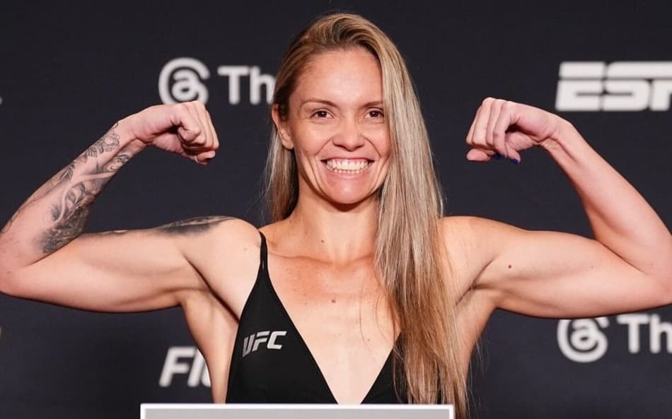 Tainara Lisboa em pesagem no UFC (Foto: Reprodução/Instagram: @tainaralisboaoficial)