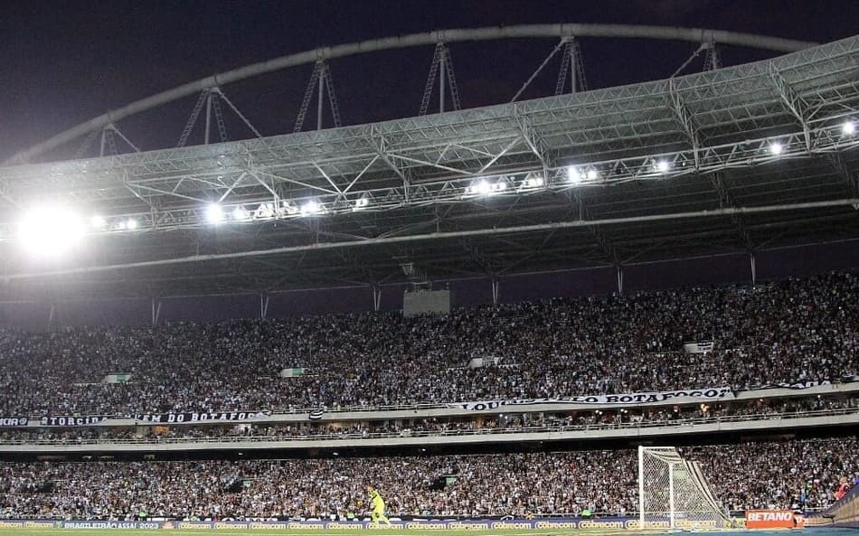 torcida_Botafogo_Engenhao