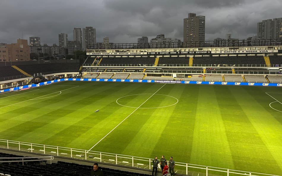Vila Belmiro recebe Santos x Corinthians