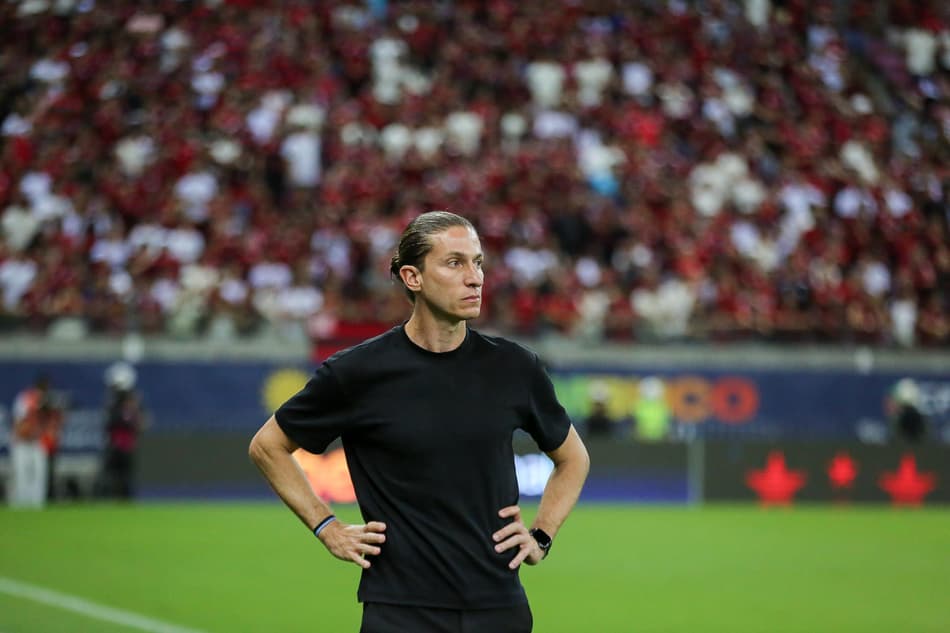 Filipe Luís é o técnico do Flamengo (Foto: Edvaldo Lima/Agencia Enquadrar/Gazeta Press)