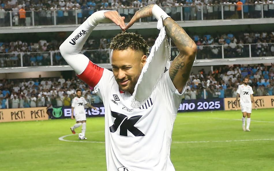 Neymar tem contrato com o Santos até o final deste ano. (Foto: Mauricio de Souza/Agif/Gazeta Press)