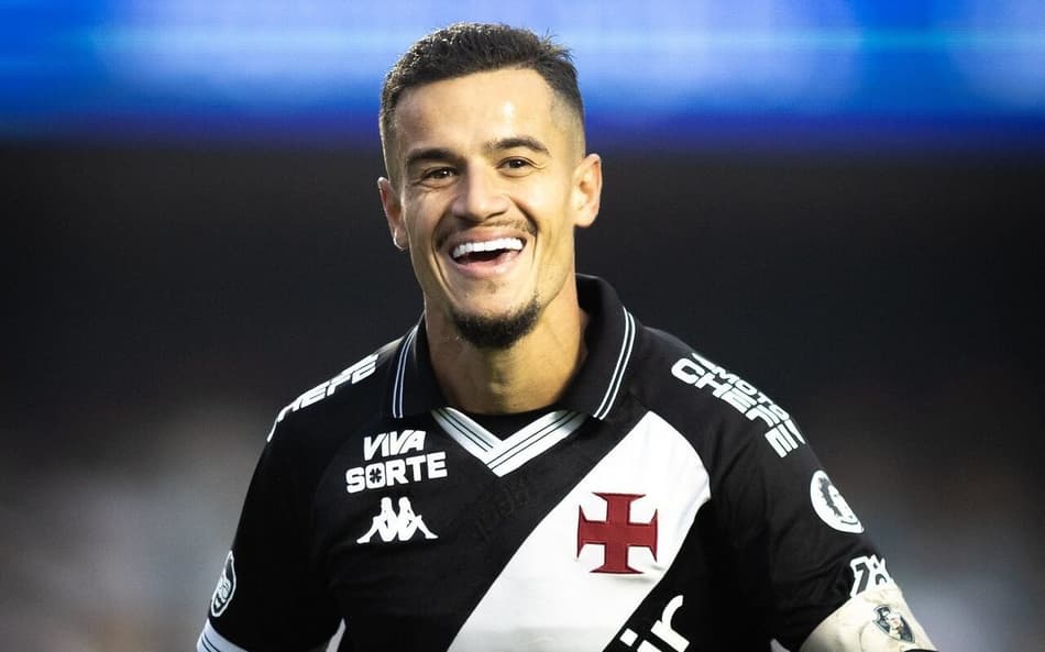 Vasco terá retorno de Coutinho em partida com o Internacional; veja provável escalação