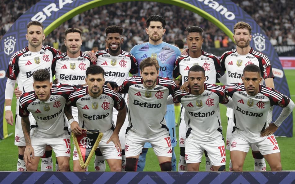Jogadores do Flamengo em partida do Brasileirão (Foto: Gilvan de Souza/Flamengo)