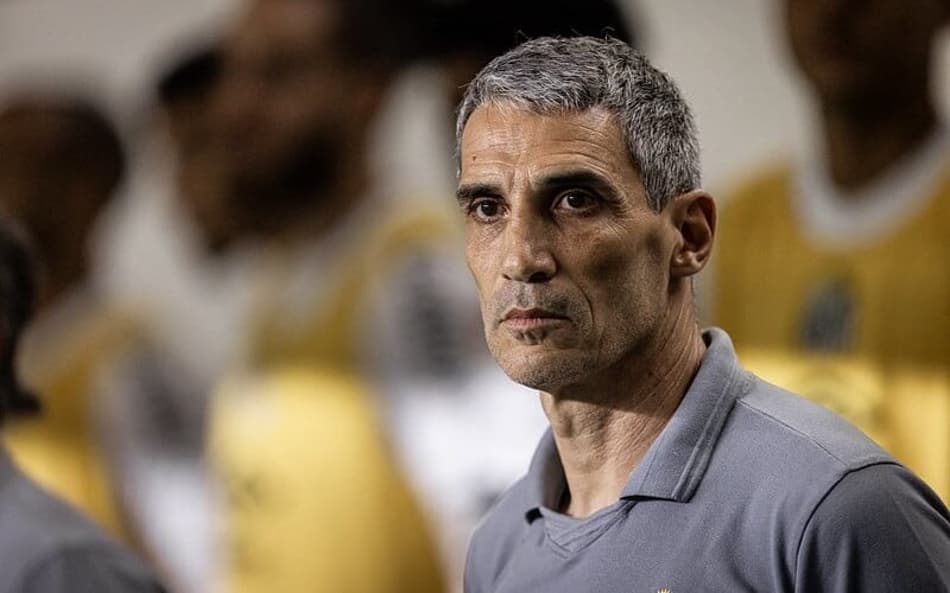 Vojvoda foi demito do Fortaleza em julho deste ano. (Foto: Raul Baretta/ Santos FC)