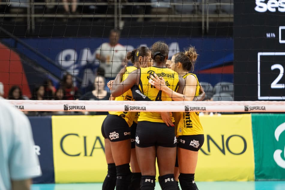 Sesc RJ Flamengo 3 x 0 Praia Clube - primeiro turno Superliga 25/26