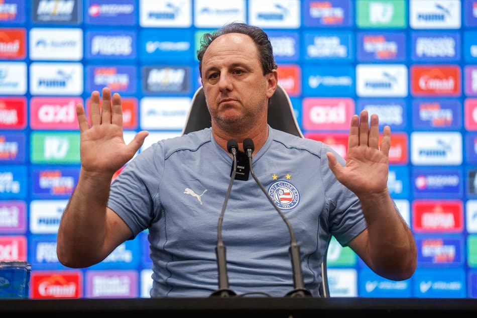 Rogério Ceni em entrevista coletiva depois Atlético-MG x Bahia (Foto: Rafael Rodrigues / EC Bahia)