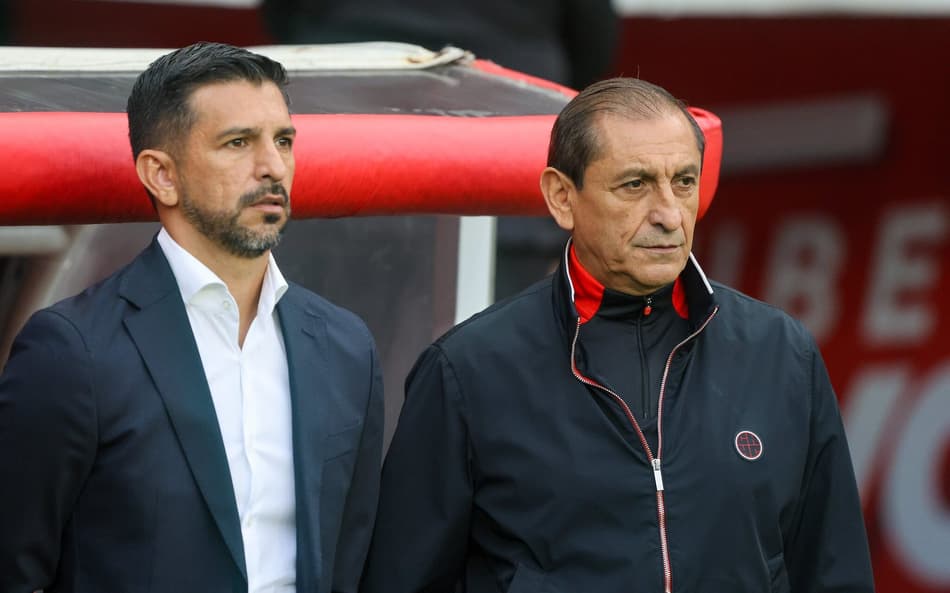 Emiliano Díaz e Ramón Díaz, auxiliar e técnico do Internacional