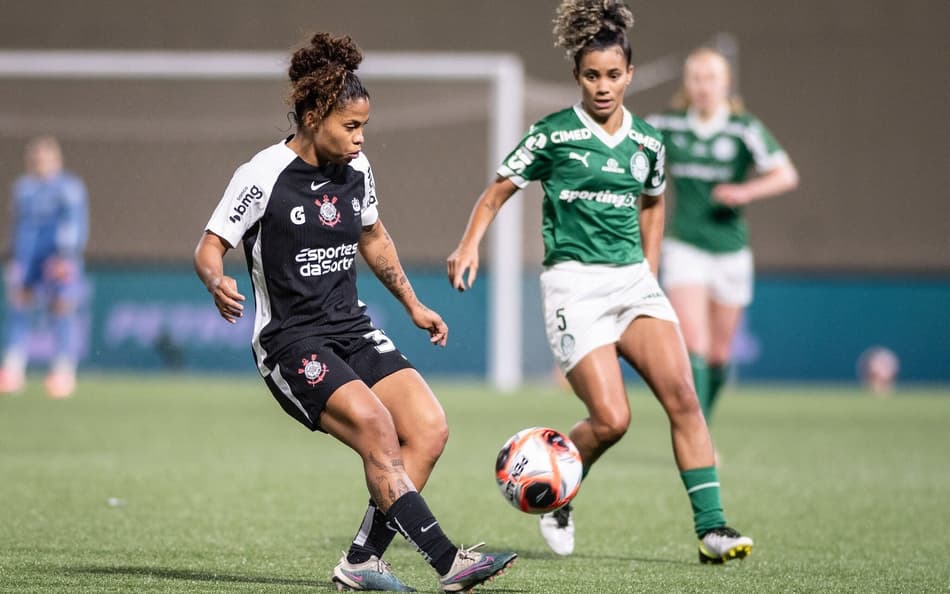 Corinthians e Palmeiras durante duelo pelo Paulistão Feminino. (Foto: Guilherme Veiga/Ag.Paulistão)