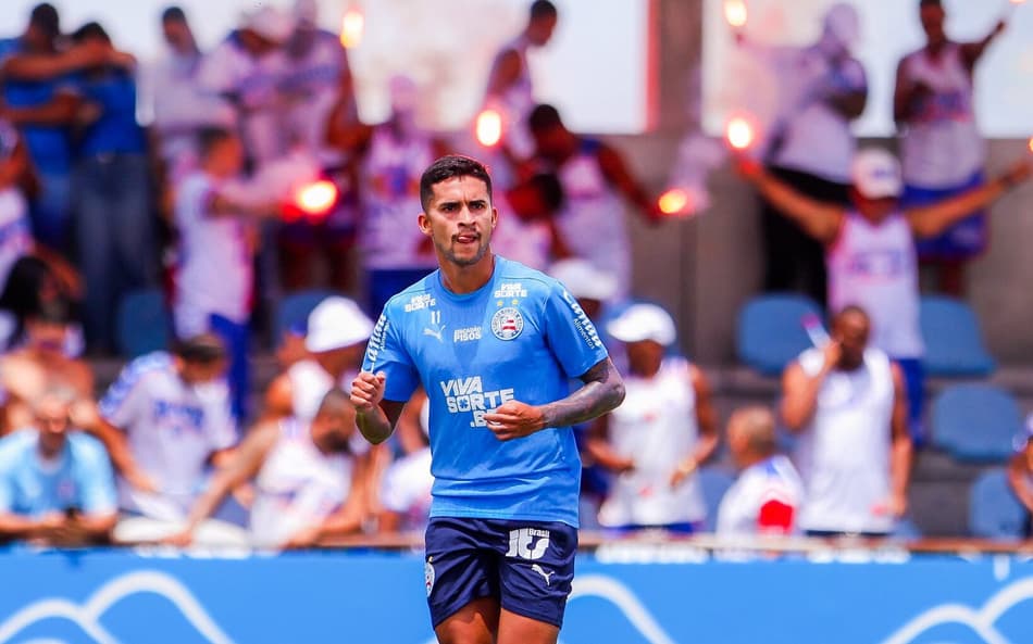 Veja escalação do Bahia em jogo-treino com presença da torcida; imagens