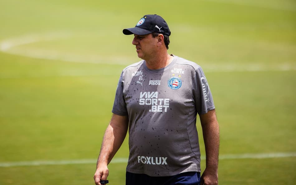 Veja provável escalação, dúvidas e desfalques do Bahia contra o Juventude