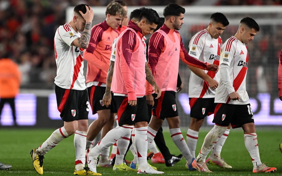 River Plate - Eliminação Apertura