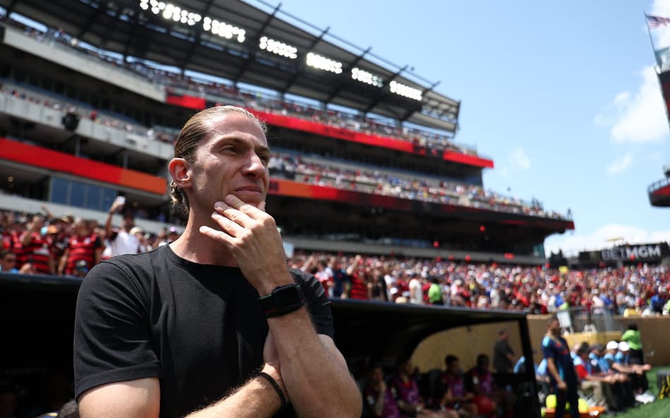 Filipe Luís soma 49 jogos no Flamengo (Foto: Franck Fife / AFP)