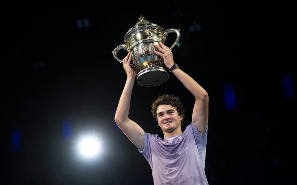 João Fonseca é campeão do ATP 500 da Basileia
