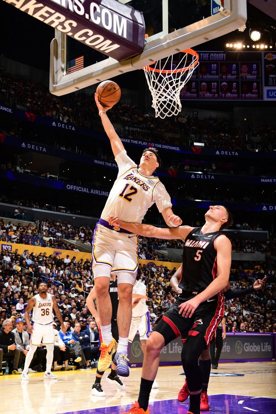 Los Angeles Lakers x Miami Heat (Foto: Adam Pantozzi / NBAE / Getty Images / Getty Images via AFP)